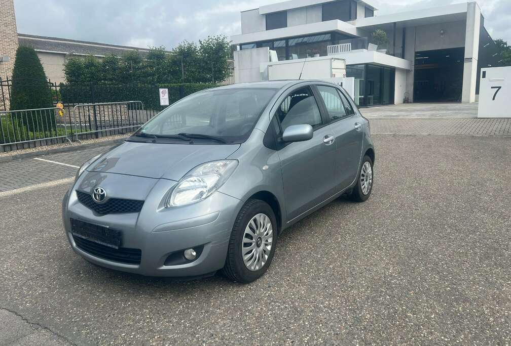 Toyota 1.0i VVT-i Eco