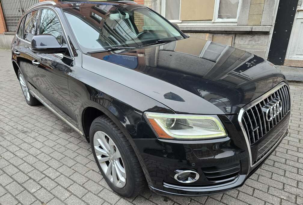 Audi Q5 2.0 TFSI 4WD . Export Hors Europe.