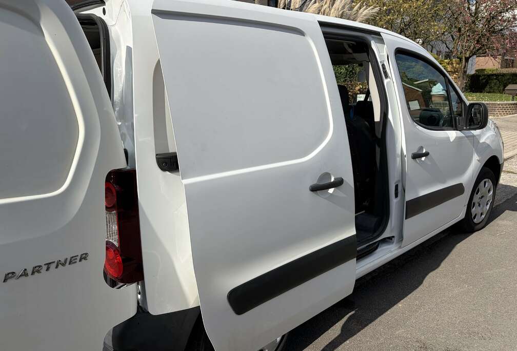 Peugeot 1.6 BlueHDi L1H1 Premium 121 S/S