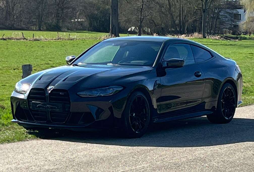 BMW M4 Coupé 3.0 AS Competition M xDrive OPF