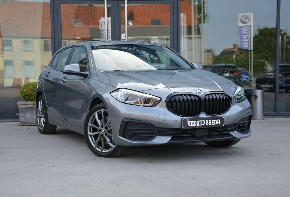 BMW 116iA Sportline PDC/ LED/ Sportstoel/ Navi/ Alus