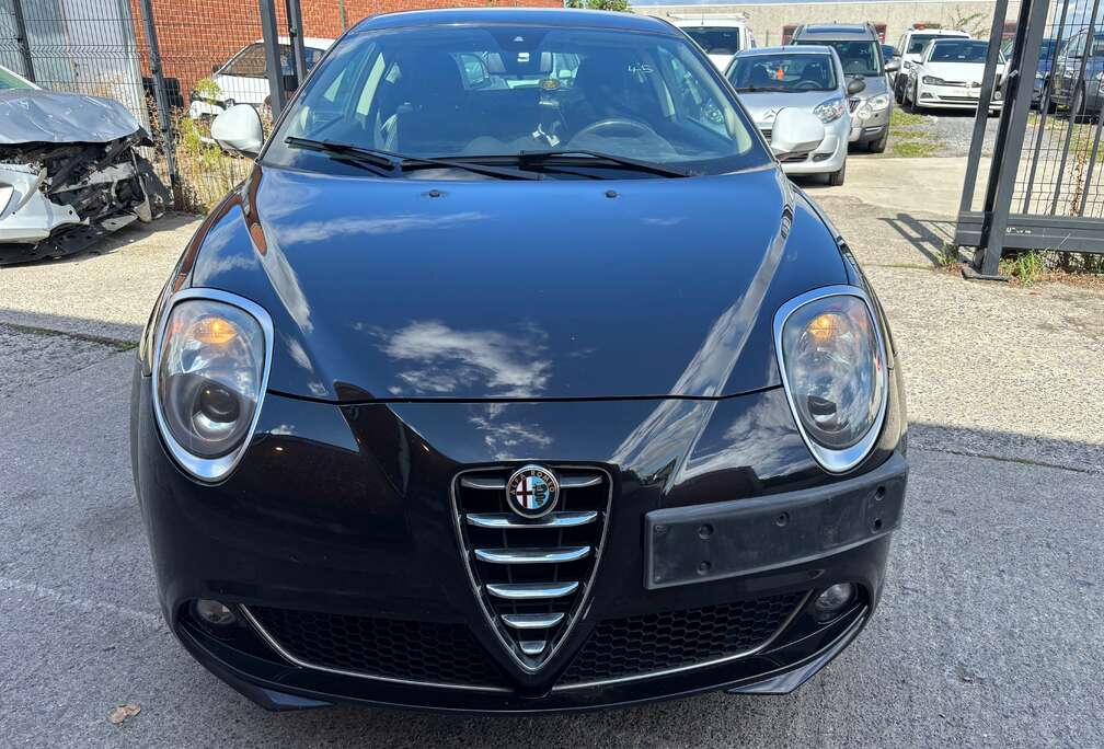 Alfa Romeo Mito 1.4i Junior prête à immatriculer !