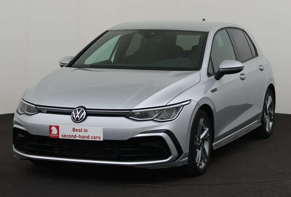 Volkswagen VIII R-LINE 1.5 e-TSI DSG7 + GPS + CARPLAY + CAMER