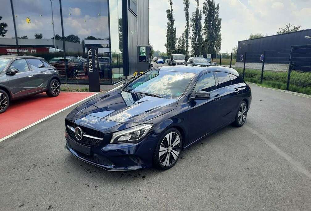 Mercedes-Benz CLA180 Shooting brake 1.6 benzine automaat 122pk