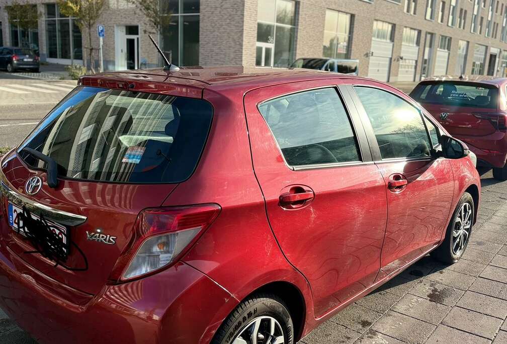 Toyota Yaris 1.0i VVT-i Active