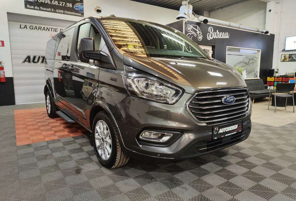 Ford 2.0 TDCi L2H1 Titanium // Automatique // 8 PLACES