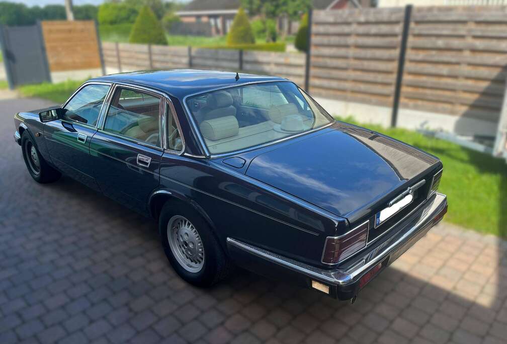 Jaguar xj6 3.2 sovereign