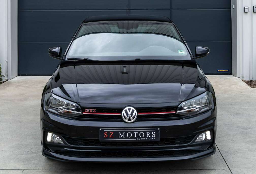 Volkswagen 2.0 DSG  CAMERA  LED  SPORTZETELS VOOR  BTW