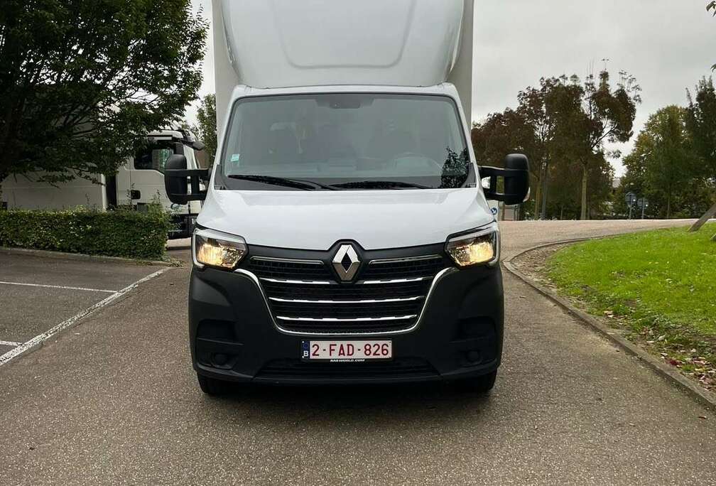 Renault 2.3 dCi