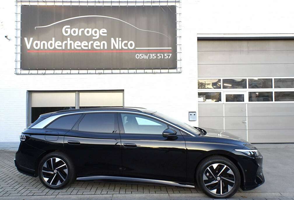 Volkswagen Tourer 77kWh Pro  IQ LIGHT,CAMERA 360°,TREKHAAK,EL. KOFFER,HEAD-UP DISPLAY,ADAPT. CRUISE,KEYLESS,ALU 19\