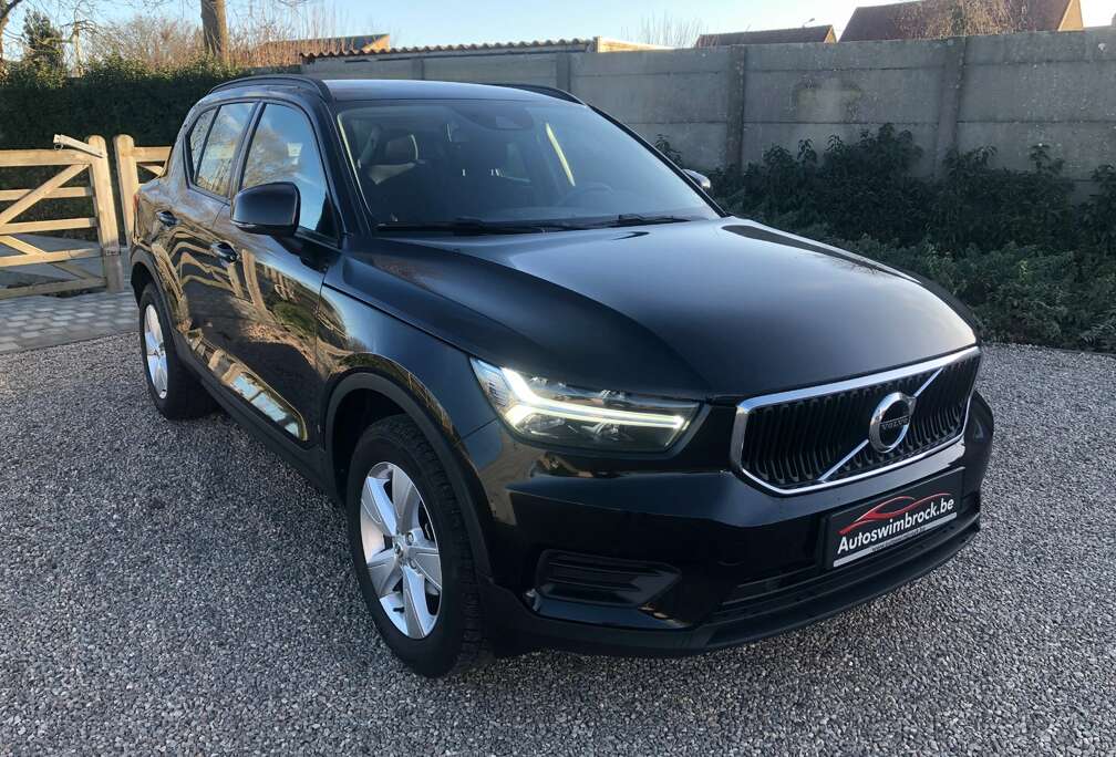 Volvo XC40 T2 Momentum Pro
