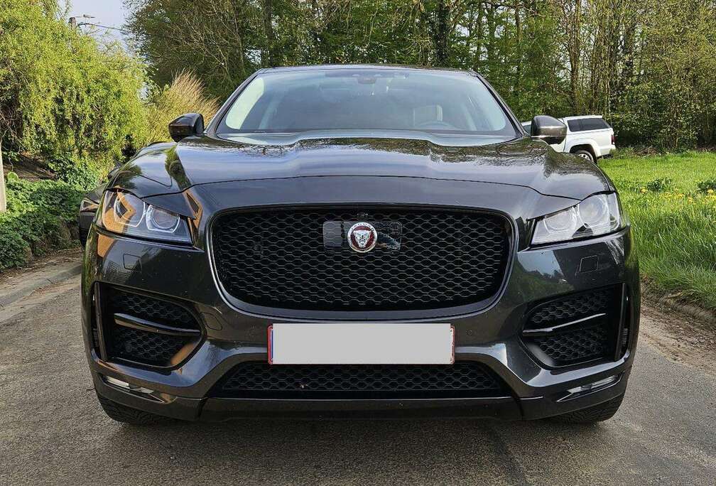 Jaguar F-Pace 2.0 D AWD R-Sport (EU6.2)