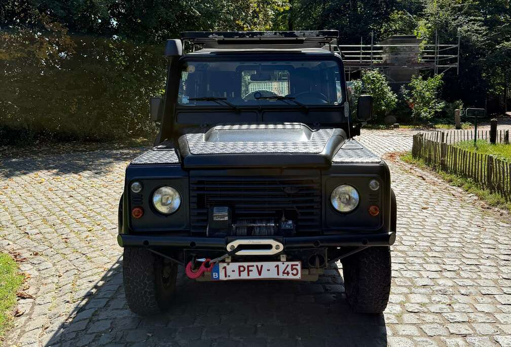 Land Rover Defender 110 TD 4 Station Wagon E