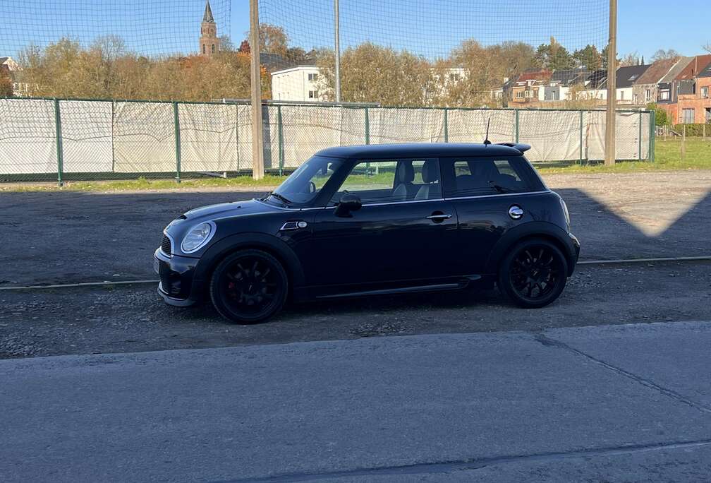 MINI 1.6i