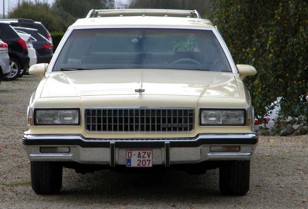 Chevrolet Classic Estate Old timer  15990 €