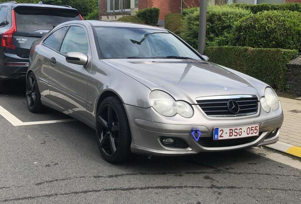 Mercedes-Benz Kompressor Coupe Sport