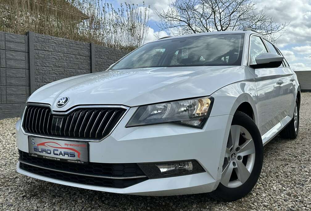 Skoda Combi SW 1.6 CR TDi Ambition CARPLAY/CAMERA/EXPORT