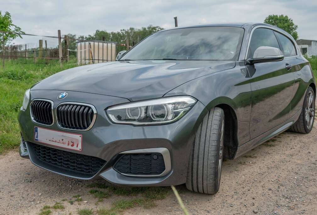 BMW M140i