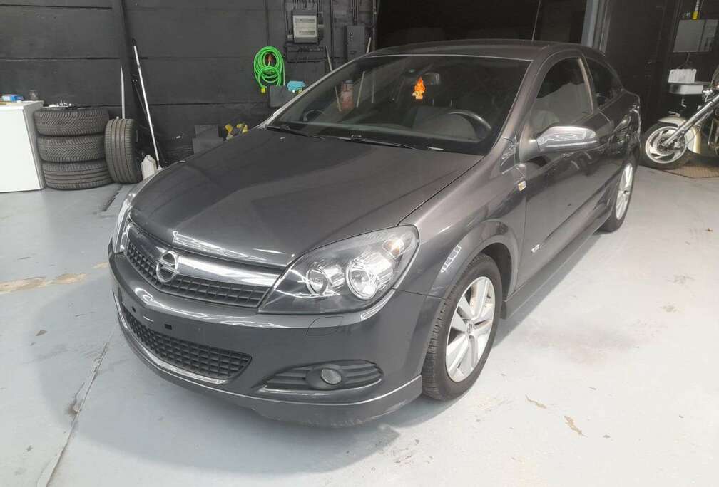 Opel GTC 1.4 Selection 110 Jahre