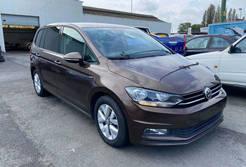 Volkswagen 1.6 TDi Aut.* Trendline DSG * 2016*