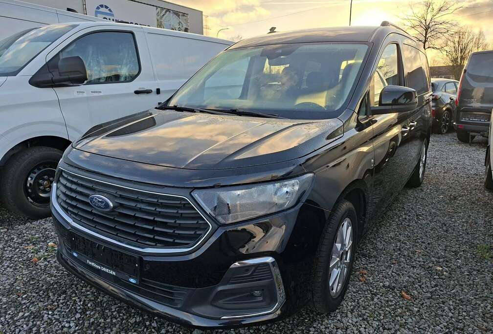 Ford Ecoboost Titanium Grand