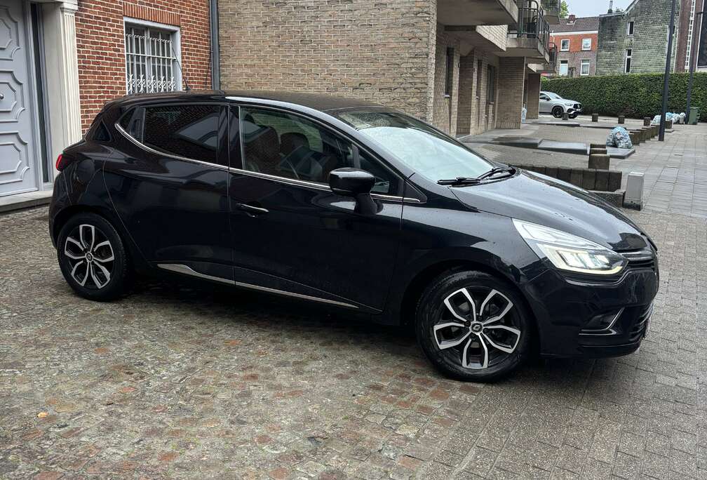 Renault 0.9 TCe Full Led CarPlay/Bose/Keyless