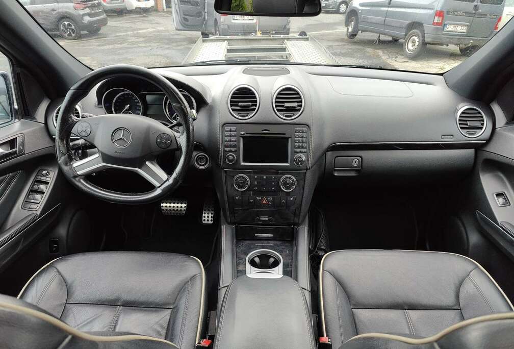 Mercedes-Benz CDI 4Matic 7G-TRONIC DPF BlueEFFICIENCY Grand Edit