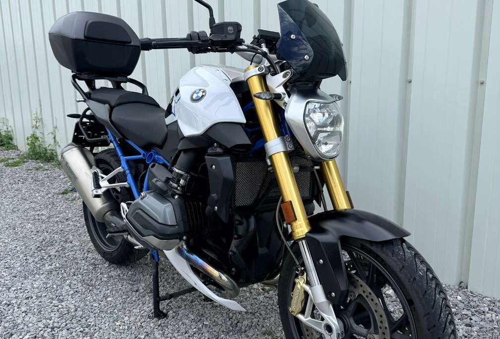 BMW Sport Full Options