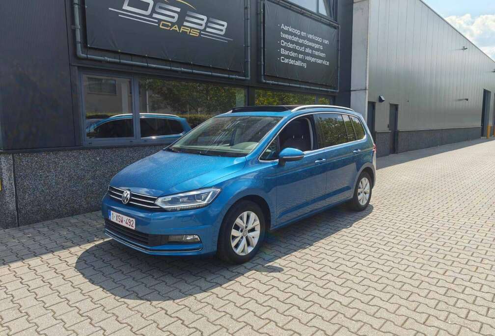 Volkswagen 2.0 TDi  Highline DSG 7-zit/Pano/LED/Keyless/DodeHoek/Trekhaak/ZV/AdCruise/Stuurverwarming/CAM