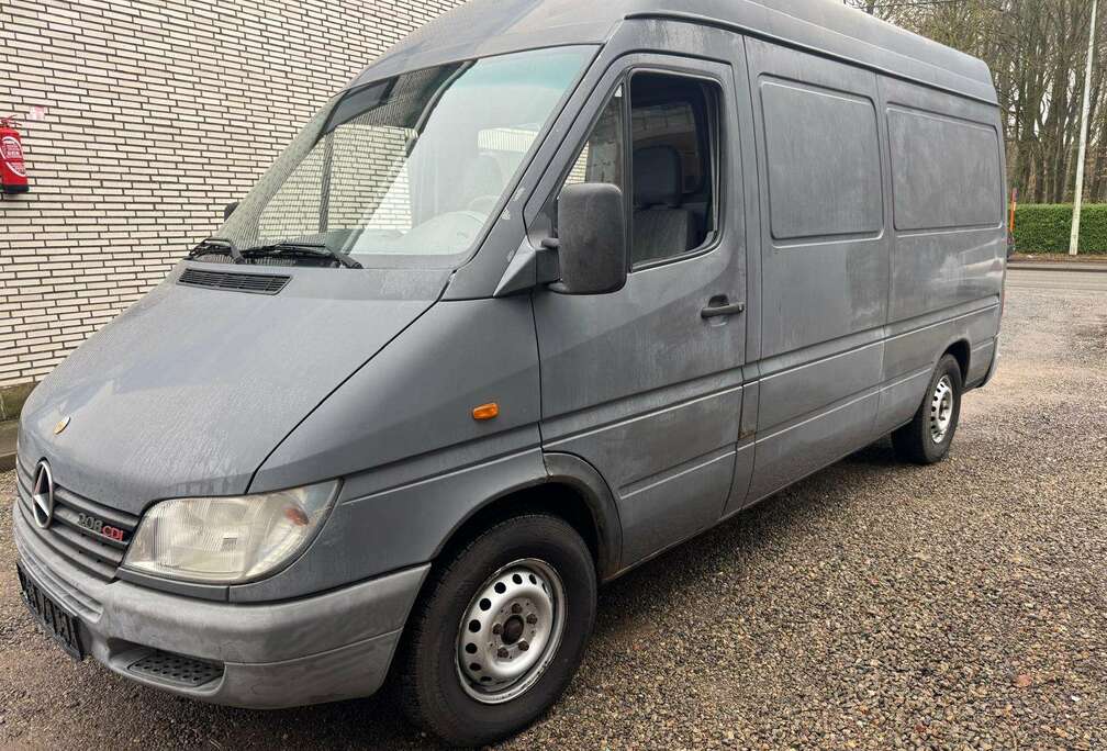 Mercedes-Benz Sprinter 208 cdi