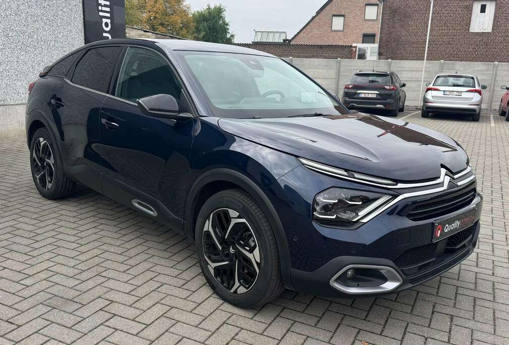 Citroen 1.2Turbo 130pk  GPS/Cam/Keyless/HeadUp/LED/Alu18