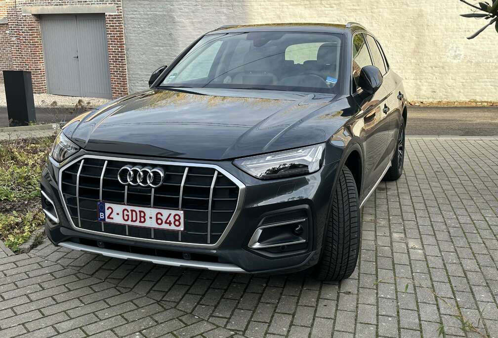Audi Q5 35 TDI S tronic S line business