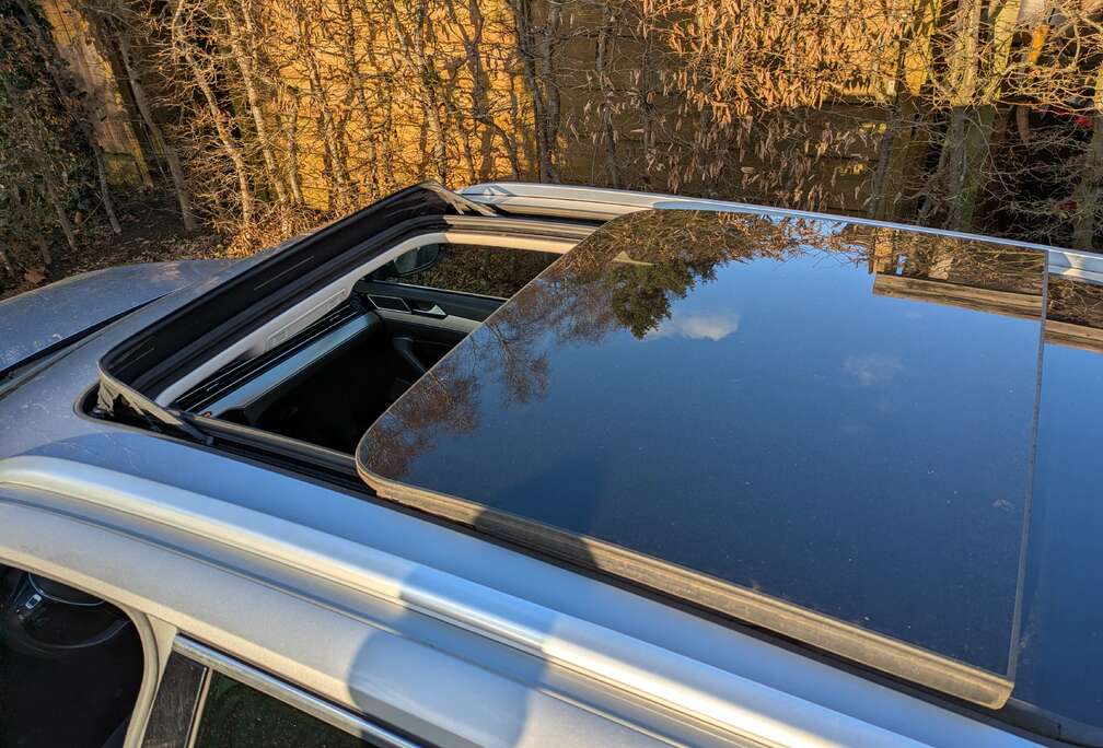 Volkswagen Passat SW 1.6 CR TDi Highline Business DSG