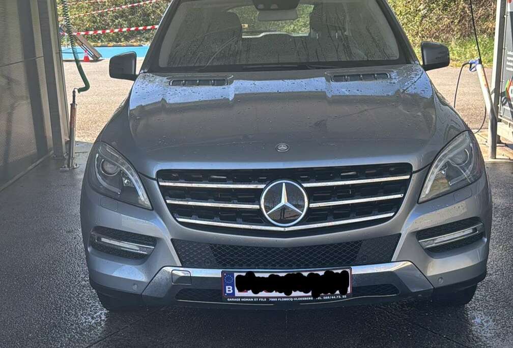 Mercedes-Benz BlueTEC 4MATIC 7G-TRONIC