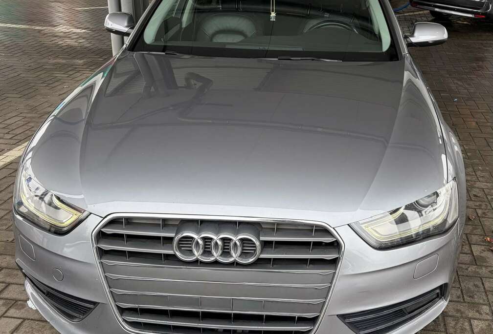 Audi Avant 2.0 TDI ultra DPF Attraction