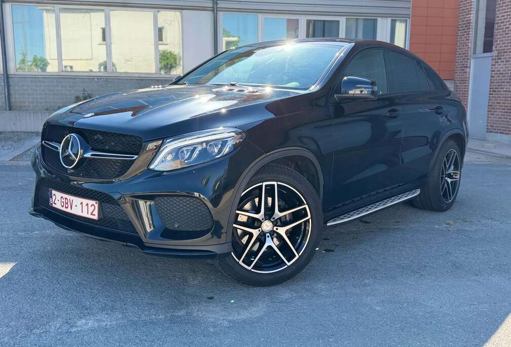 Mercedes-Benz Coupé d 4-Matic FEUILLE ROSE Pret A Imatriculer