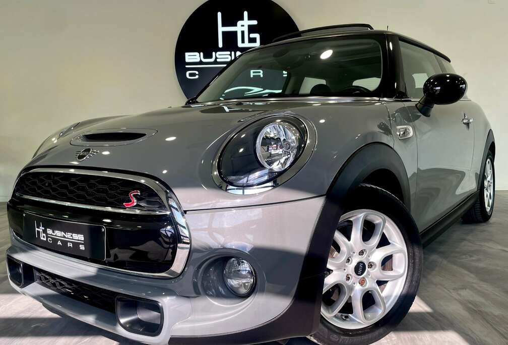 MINI 2.0 A/ TOIT PANO/ GRIS NARDO/ CUIR/ GPS/ CLIM