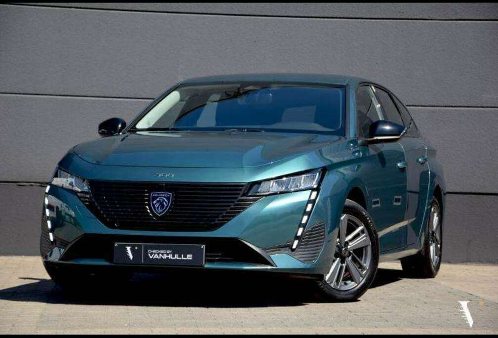 Peugeot CARPLAY | CRUISE | PDC