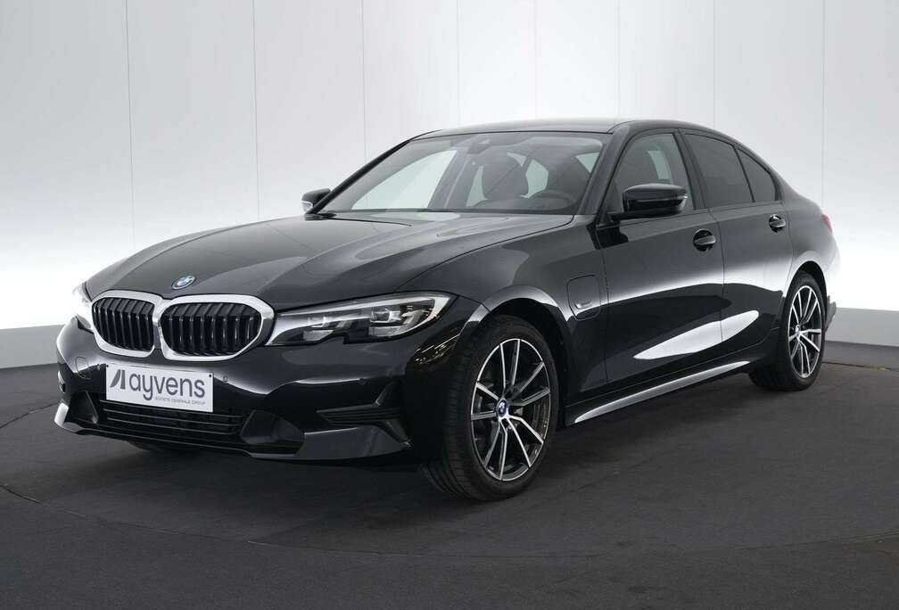 BMW Mazda3 320e PHEV LED GPS PDC Carplay Stuur & Zetel