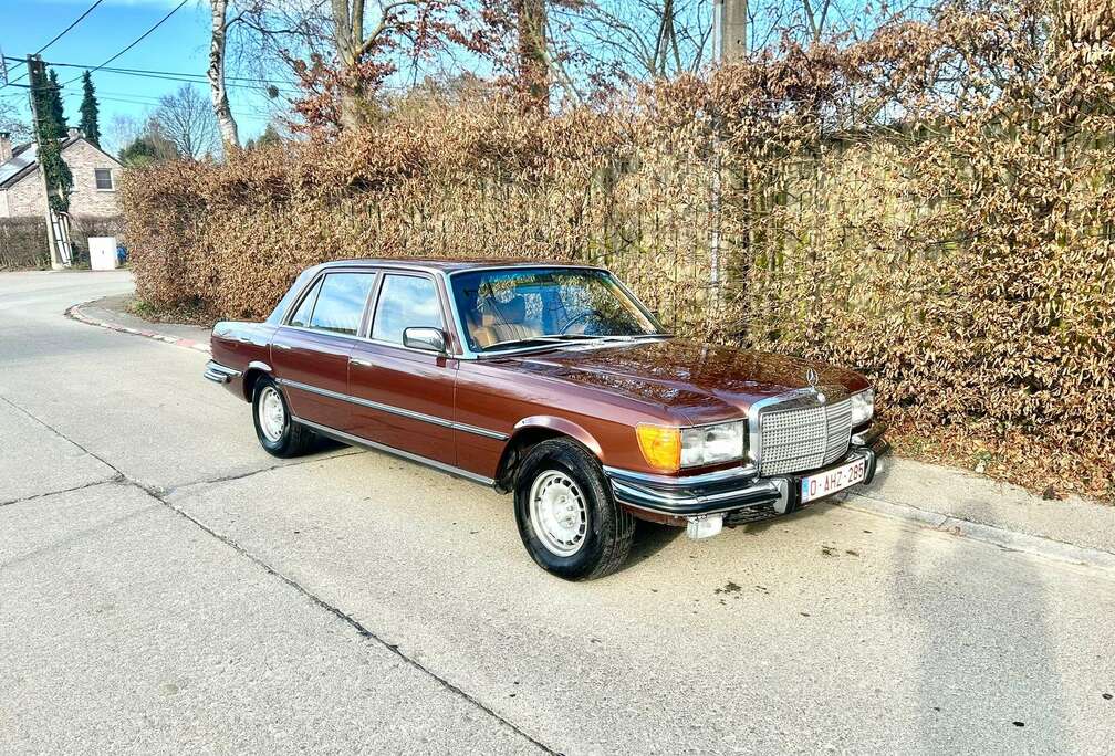Mercedes-Benz 450 sel 6.9