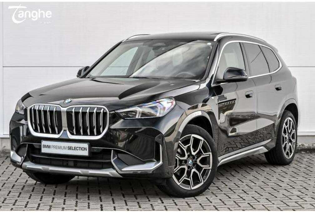 BMW sDrive18i Xline