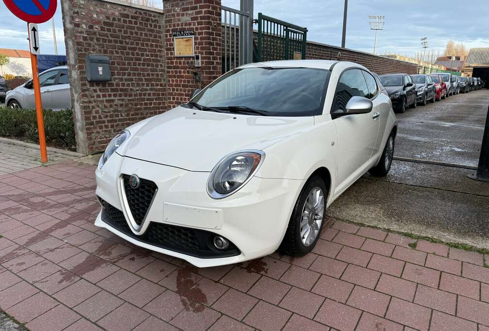 Alfa Romeo Mito 1.4 8V Junior