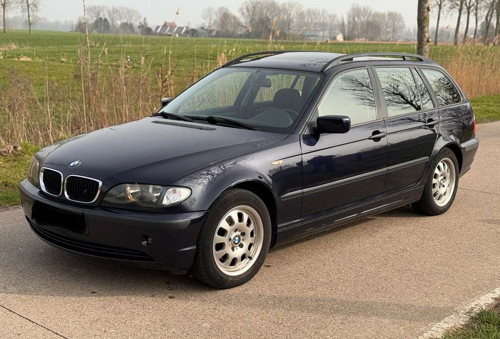 BMW Touring 318iA Exclusive Line Gekeurd Blanco
