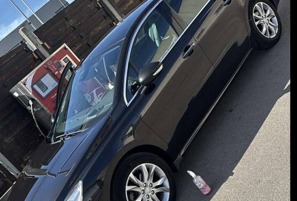 Peugeot HYbrid4 2.0 HDi 163ch FAP BMP6 + Electric 37ch Allure