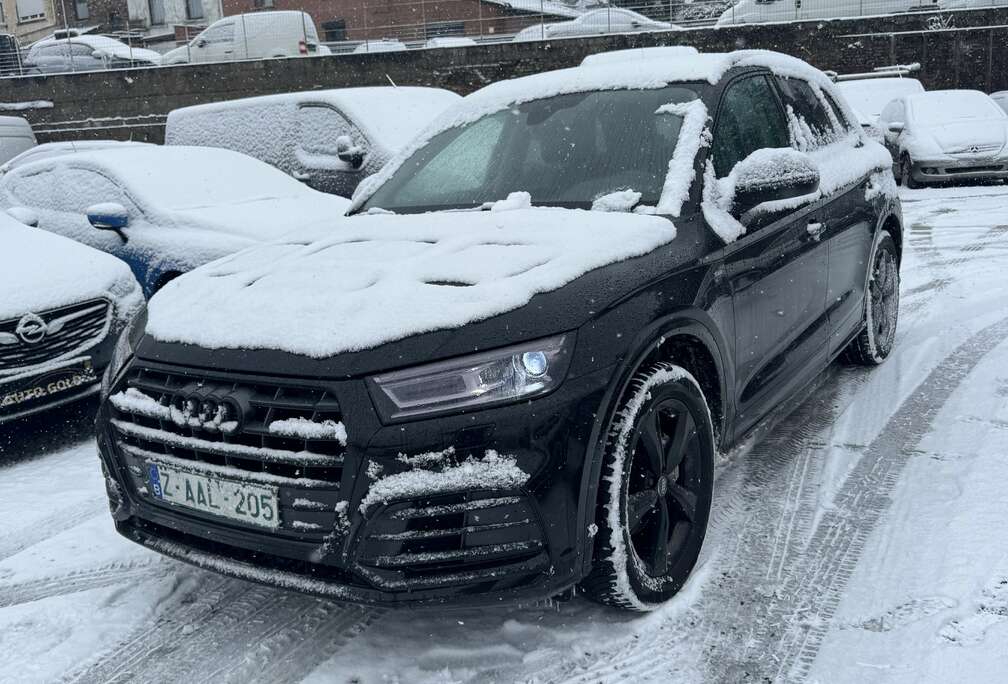 Audi 2.0 TDi/S LINE/FULLOPTIONS/ETAT NEUF/1PROP CARNET