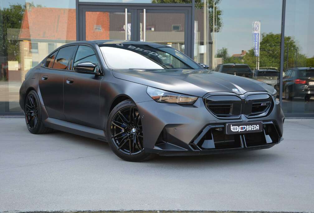 BMW berline Frozen Deep Grey/Pano/ACC/B&W/HUD