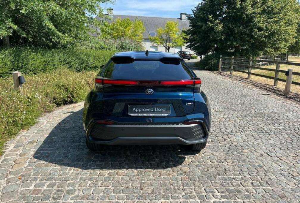 Toyota Premium