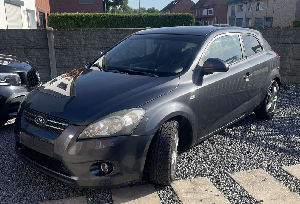 Kia pro Ceed 1.6 CRDi LX