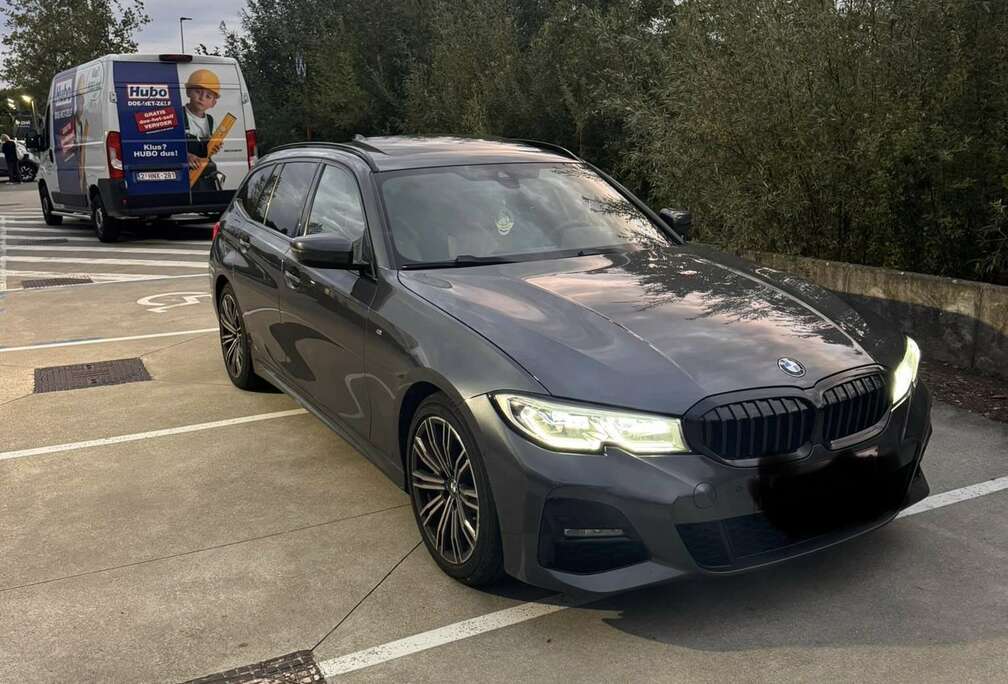 BMW Touring 330iA
