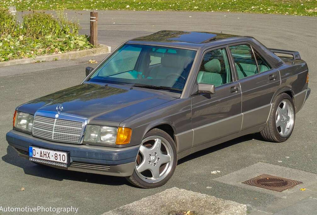 Mercedes-Benz 190 E 2.6